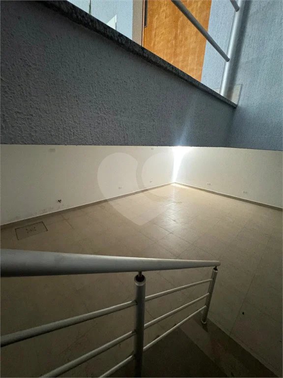 Salão Comercial para locação no Vila Industrial.