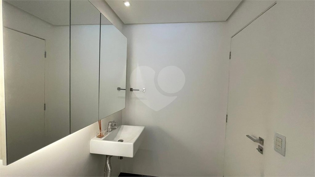 Apartamento à venda com 1 quarto em Itaim Bibi, São Paulo, SP