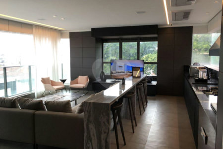 Apartamento à venda com 4 suítes em Vila Gomes Cardim, São Paulo, SP