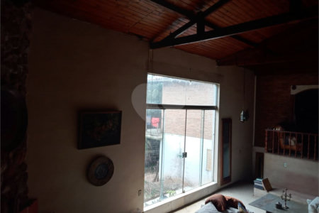 Casa à venda com 3 quartos, sendo 1 suíte, em Vila Santista, Atibaia, SP