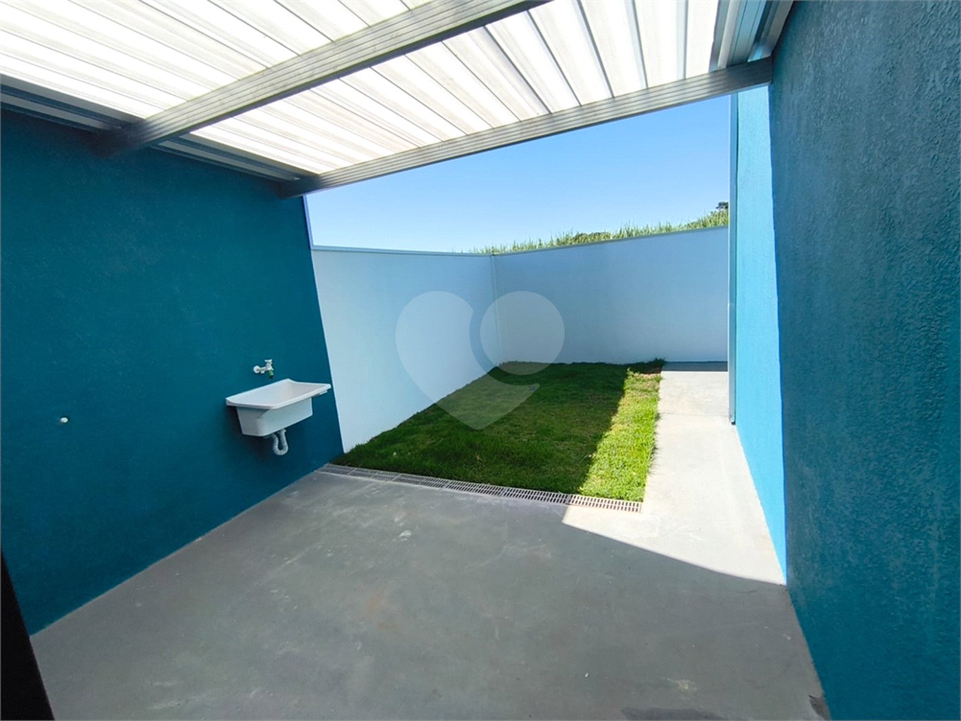 Casa à venda com 3 quartos, sendo 1 suíte, em Parque Itapê, Itapetininga, SP