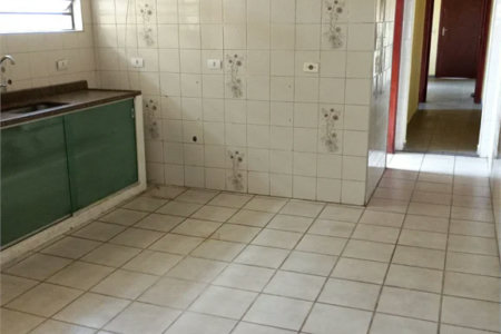 Casa à venda com 3 quartos, sendo 2 suítes, em Jardim Maria Duarte, São Paulo, SP