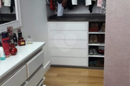 Casa à venda com 3 quartos, sendo 1 suíte, no condomínio Ibiaram 1, Itupeva - SP