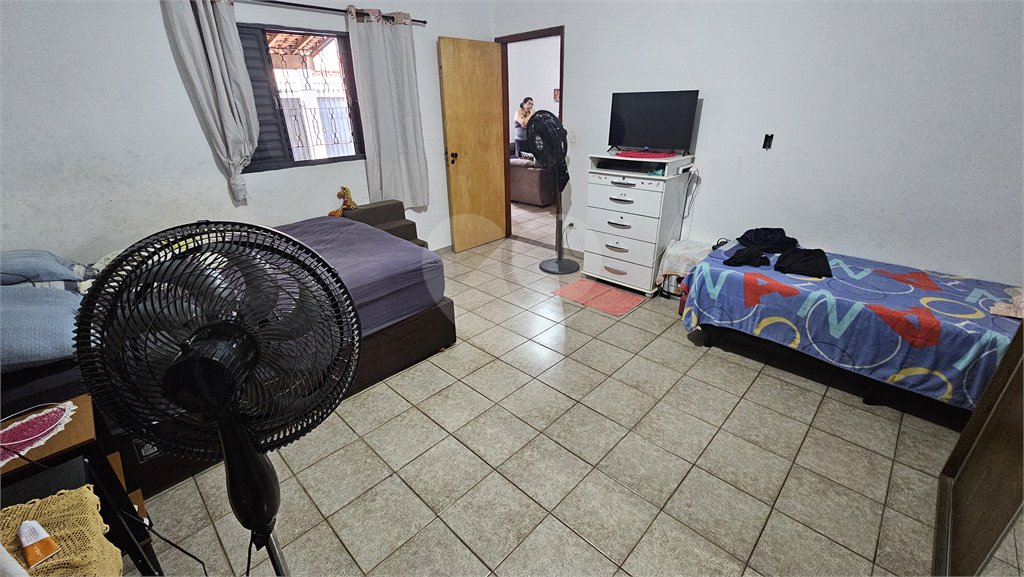 Casa à venda com 2 quartos em Vila Costa e Silva, Indaiatuba, SP