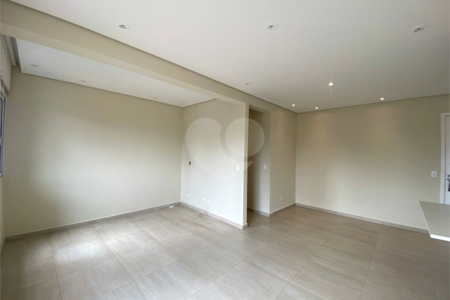 Apartamento à venda ou para alugar com 2 quartos, sendo 1 suíte, em Parada Inglesa, São Paulo, SP