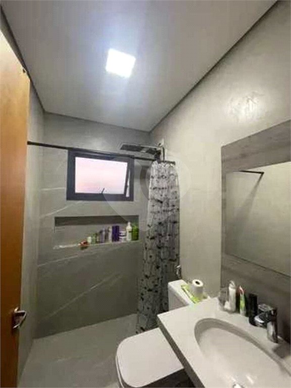 Casa à venda com 3 quartos, sendo 1 suíte, no condomínio Residencial Villagio Wanel, Sorocaba - SP