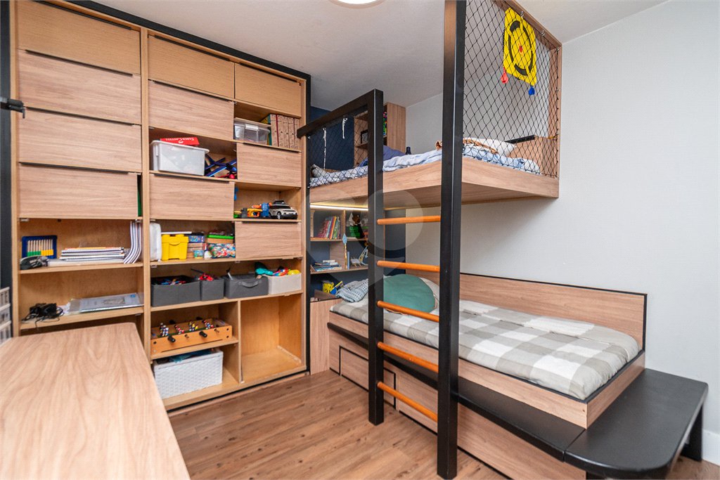 Apartamento à venda com 3 quartos, sendo 1 suíte, em Vila Madalena, São Paulo, SP