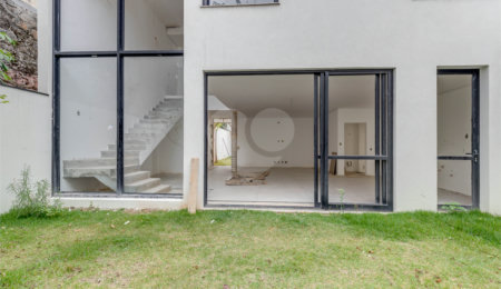 Casa à venda com 4 suítes no condomínio Ocean Village, São Paulo - SP