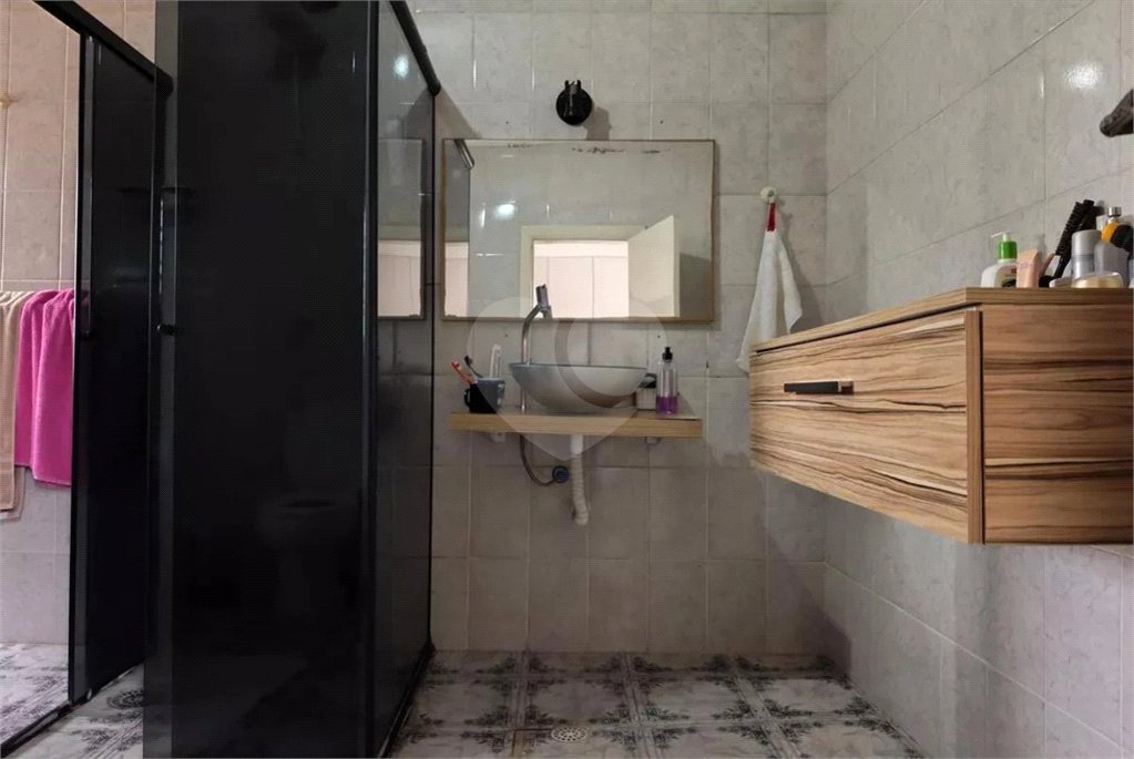 Casa à venda com 3 quartos, sendo 1 suíte,  em Vila Monumento, São Paulo, SP