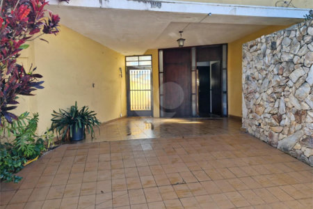 Casa à venda com 4 quartos, sendo 1 suíte, em Jardim Consórcio, São Paulo, SP