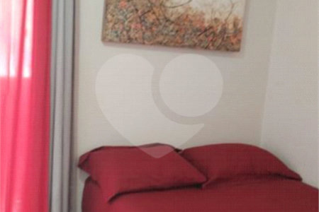 Sobrado à venda com 2 quartos em Vila Medeiros, São Paulo, SP