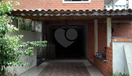 Casa à venda com 4 quartos em Capoavinha, Mairiporã, SP