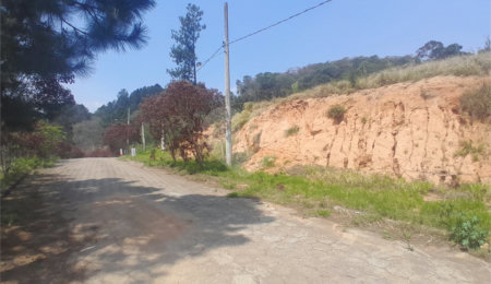 Terreno à venda no condomínio Aútria da Cantareira, Mairiporã - SP