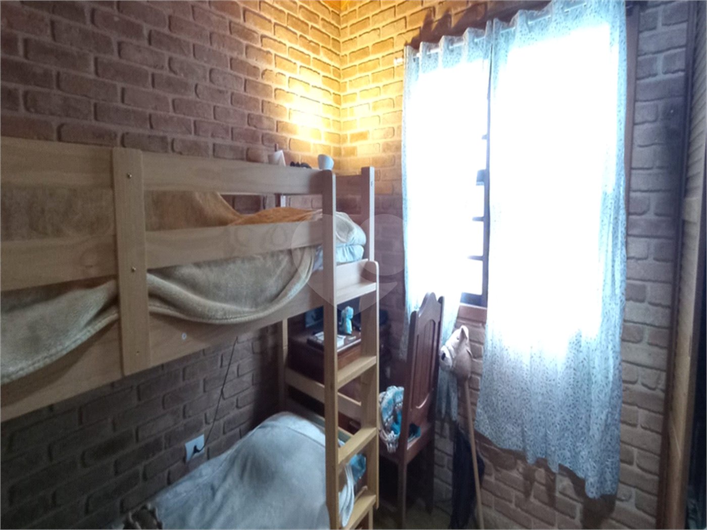 Casa Térrea à venda com 3 quartos, sendo 1 suíte, em Serra da Cantareira, Mairiporã, SP