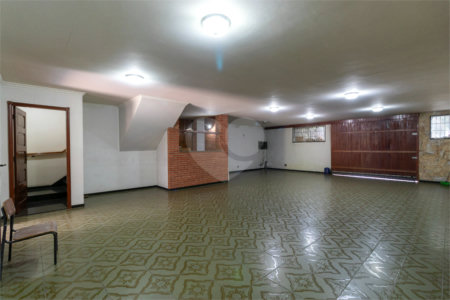 Sobrado à venda com 3 suítes em Vila Carrão, São Paulo, SP