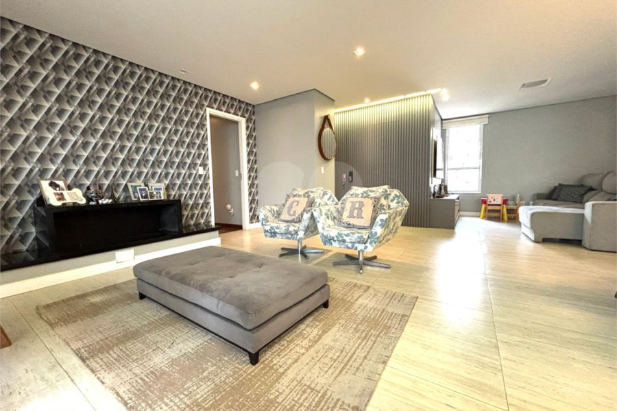 Apartamento à venda com 4 quartos, sendo 3 suítes, em Santana, São Paulo, SP