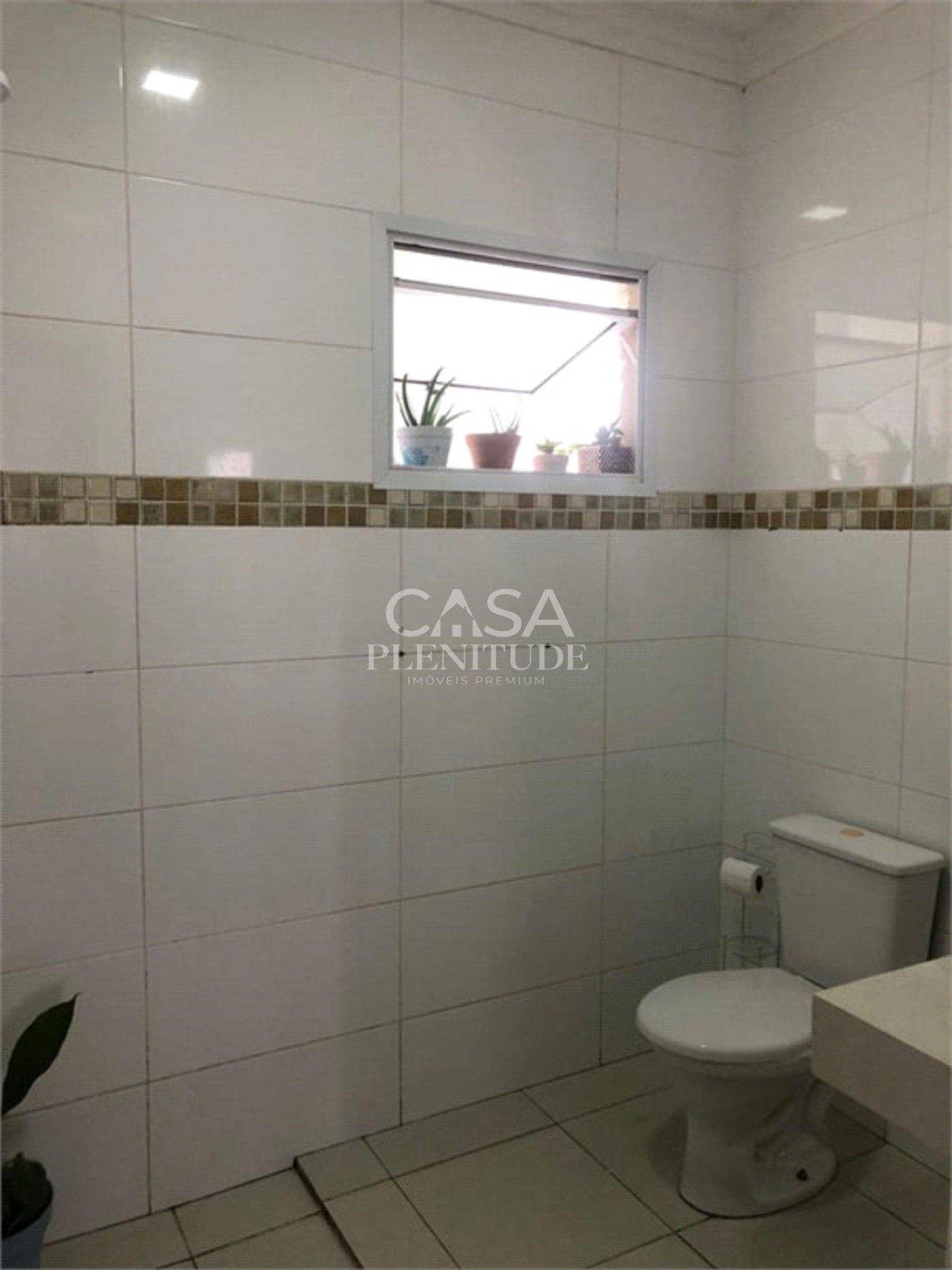 Apartamento à venda com 3 quartos, sendo 1 suíte,  em Vila Santana, Sorocaba, SP