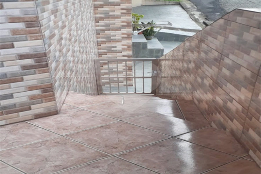 Sobrado à venda com 3 quartos em Tremembé, São Paulo, SP