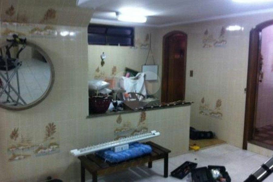 Sobrado à venda com 6 quartos, sendo 4 suítes, em Barro Branco (zona Norte), São Paulo, SP