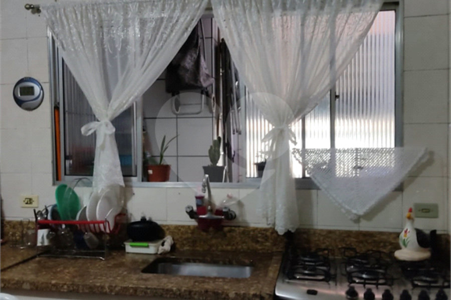 Sobrado à venda com 3 quartos, sendo 1 suíte, em Vila Nova Cachoeirinha, São Paulo, SP