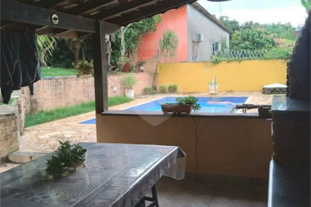 Chácara à venda com 3 quartos, sendo 1 suíte,  em Fazenda Marajoara, Campo Limpo Paulista, SP