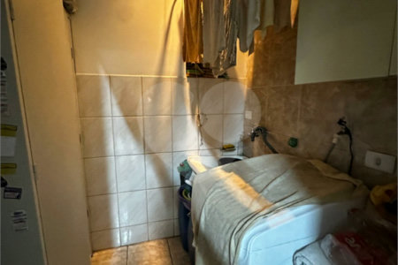 Sobrado à venda com 3 quartos, sendo 1 suíte, em Jardim Monte Kemel, São Paulo, SP