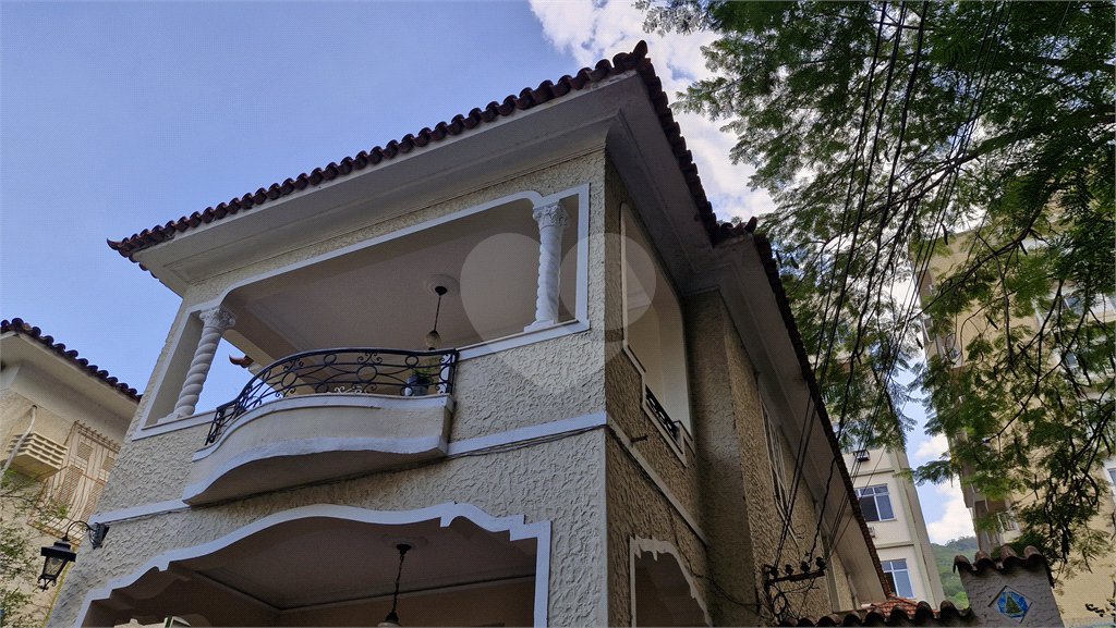 Casa à venda com 4 quartos em Grajaú, Rio de Janeiro, RJ
