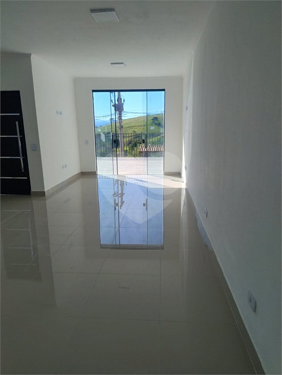 Casa à venda com 2 quartos, sendo 1 suíte, em Jardim Nova Suiça, Piracaia, SP