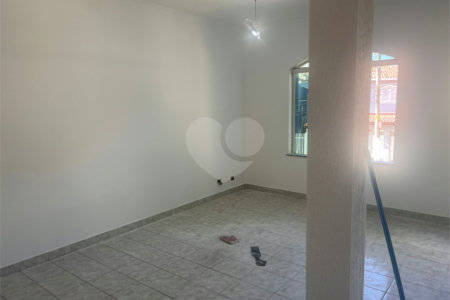 Sobrado à venda ou para alugar com 3 quartos, sendo 1 suíte, em Jardim Leonor Mendes de Barros, São Paulo, SP