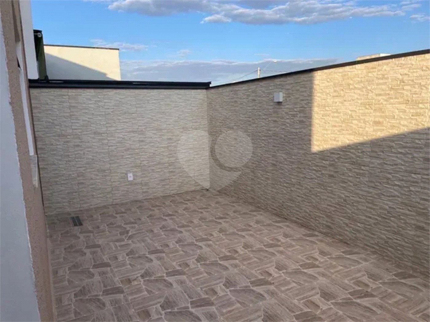 Casa à venda com 3 quartos, sendo 1 suíte, no condomínio Horto Florestal Villagio, Sorocaba - SP