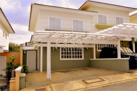 Sobrado à venda com 3 quartos, sendo 1 suíte, em Jardim Pagliato, Sorocaba, SP