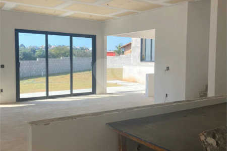 Casa à venda com 3 suítes no condomínio Terras do Alvorada, Itupeva - SP