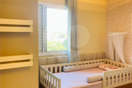Apartamento à venda com 3 quartos, sendo 1 suíte,  em Vila Suissa, Mogi das Cruzes, SP
