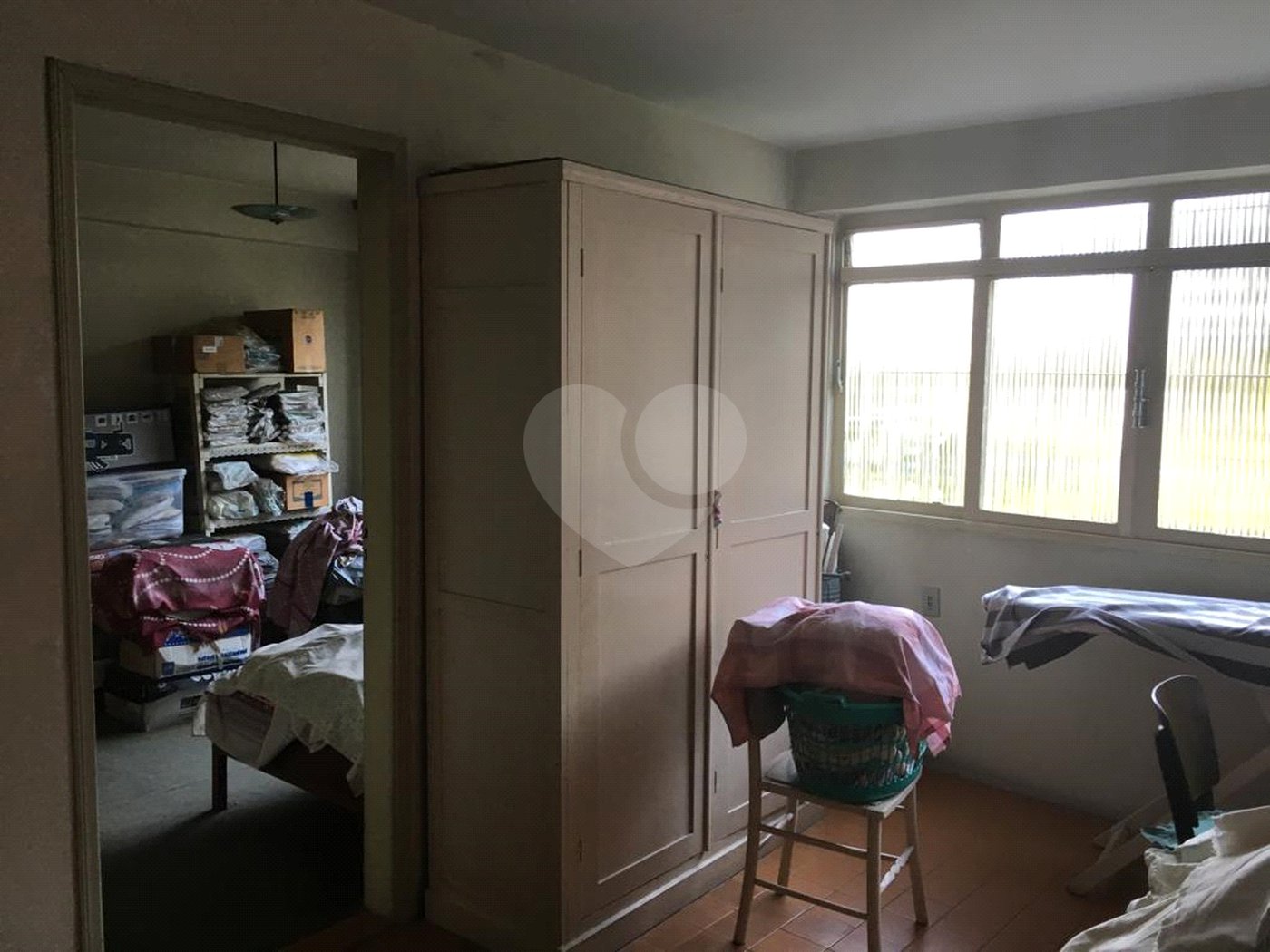 Casa à venda com 4 quartos, sendo 1 suíte, em Jardim São Bento, São Paulo, SP