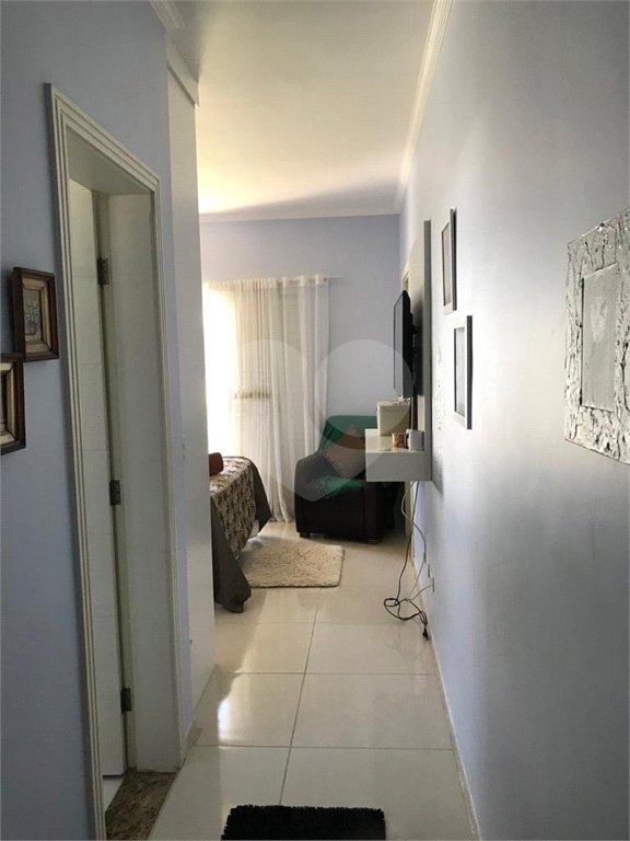 Casa à venda com 4 quartos, sendo 3 suítes, no condomínio Serra da Estrela, Atibaia - SP