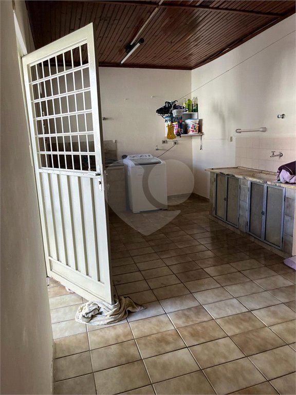 Casa à venda com 3 quartos, sendo 1 suíte, em Vila Todos Os Santos, Indaiatuba, SP