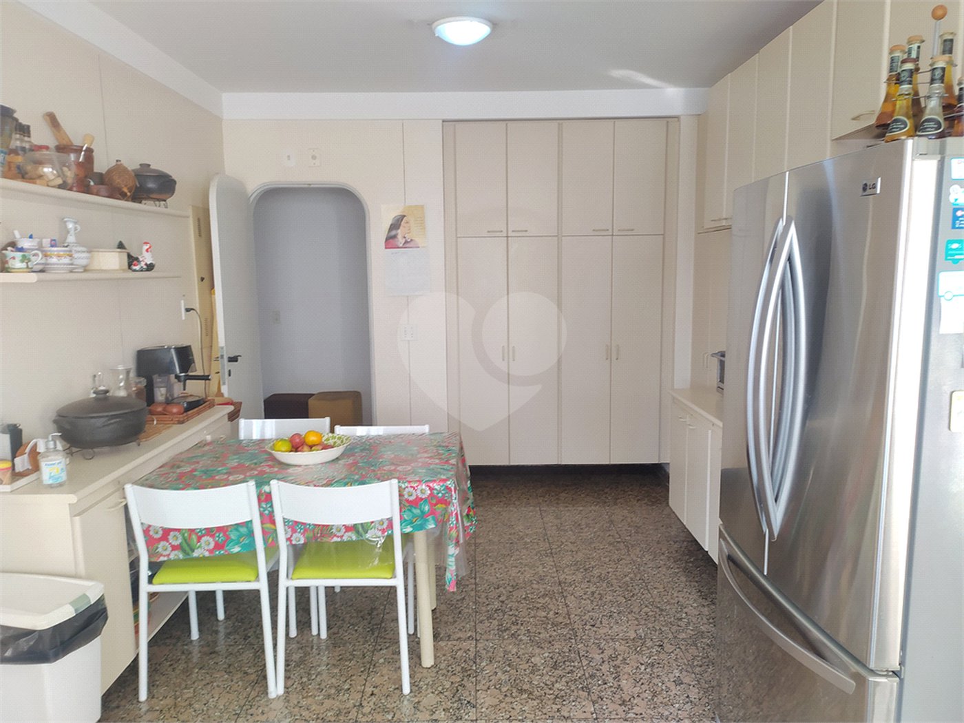 Apartamento à venda com 4 suítes em Jardim Marajoara, São Paulo, SP
