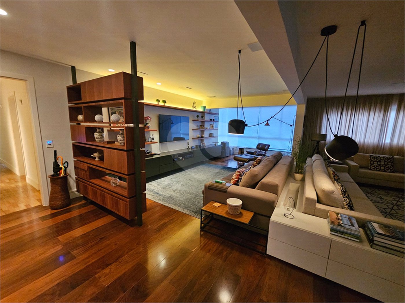 Apartamento à venda com 3 suítes em Indianópolis, São Paulo, SP