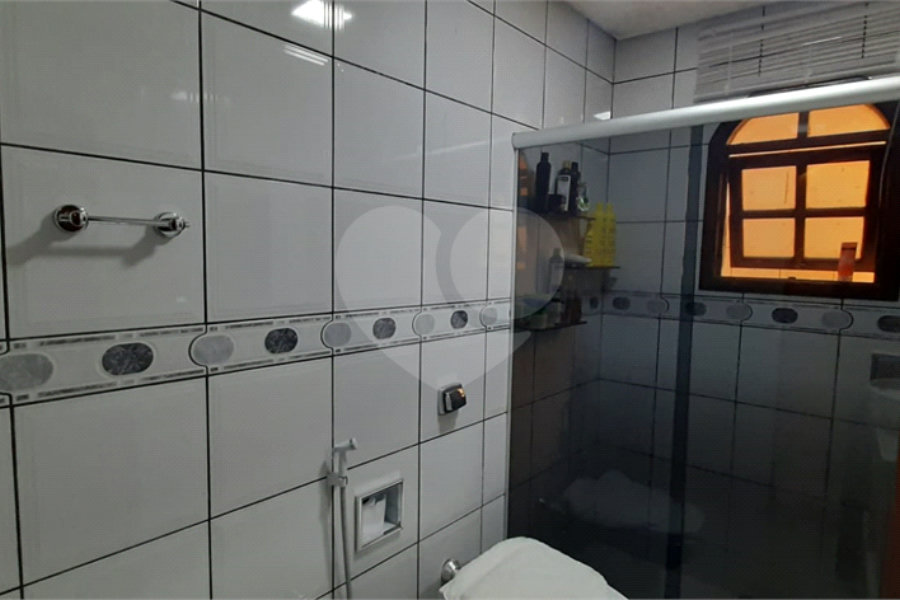 Sobrado à venda com 2 quartos em Horto, São Paulo, SP
