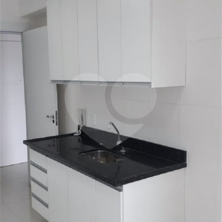 Apartamento à venda com 3 quartos, sendo 1 suíte,  em Jardim Vazani, São Paulo, SP