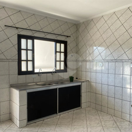 Casa para alugar com 4 quartos, sendo 1 suíte, em Chácara Cabuçu, Guarulhos, SP