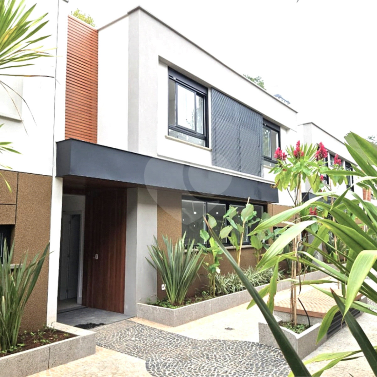 Casa à venda com 4 suítes no condomínio Venezia, São Paulo - SP