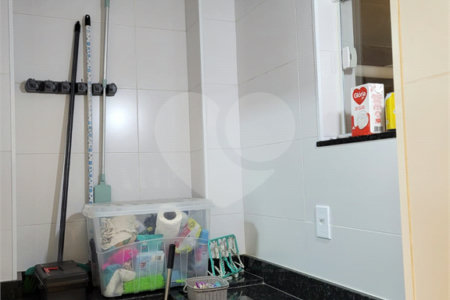 Apartamento à venda com 1 quarto em Portinho, Cabo Frio, RJ