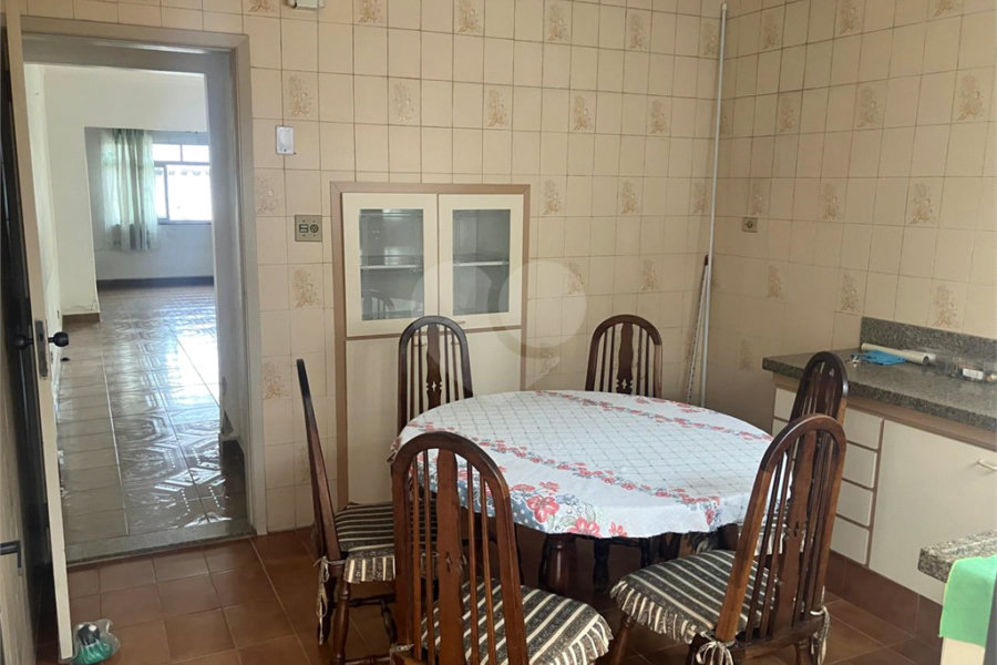 Sobrado à venda com 3 quartos em Vila Guilherme, São Paulo, SP