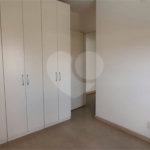 Apartamento à venda com 2 quartos em Vila Anastácio, São Paulo, SP