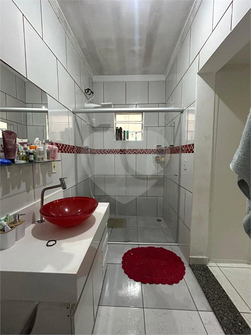 Sobrado à venda com 3 quartos, sendo 1 suíte,  em Jardim Regina, Indaiatuba, SP