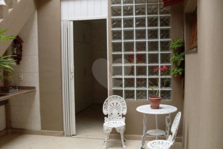 Casa de Vila à venda com 4 quartos, sendo 2 suítes, em Cambuci, São Paulo, SP
