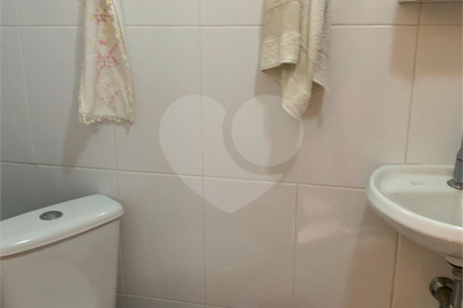 Sobrado à venda com 2 quartos em Santana, São Paulo, SP