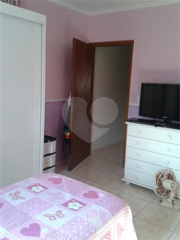 Sobrado à venda com 3 quartos em Vila Dona Augusta, São Paulo, SP