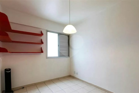 Apartamento à venda com 1 quarto em Aclimação, São Paulo, SP